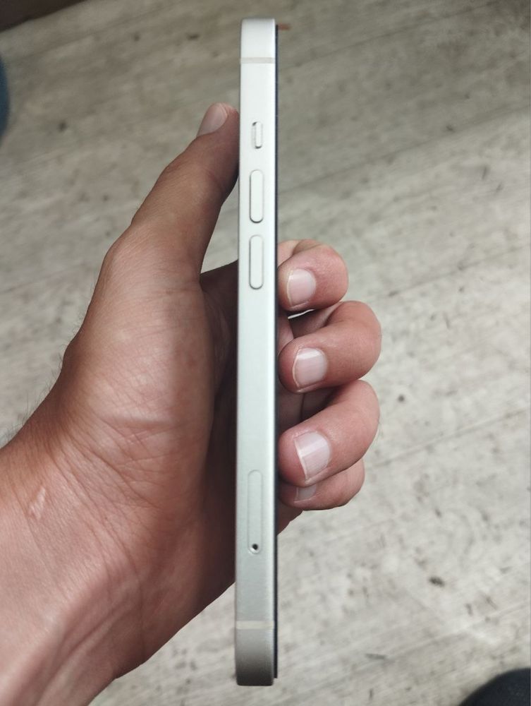 Iphone 13    Modeli  LLA