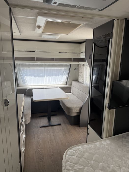 Rulota HOBBY Excellent 495 WFB NOUA FABRICATIE 2025 extra full