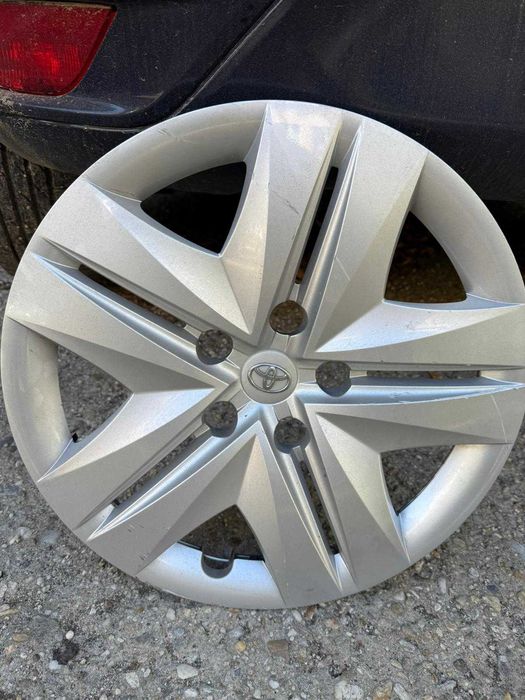 capac roata toyota 16 inch
