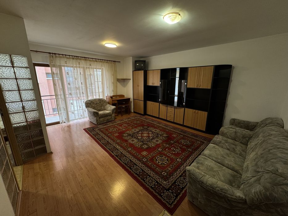 PF vand apartament cu o camera Lidl/Primarie