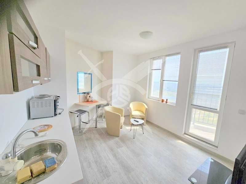 Продава се Двустаен апартамент в Бургас, Меден рудник - зона А - 50 кв.м за 800 €/кв.м - Снимка #4