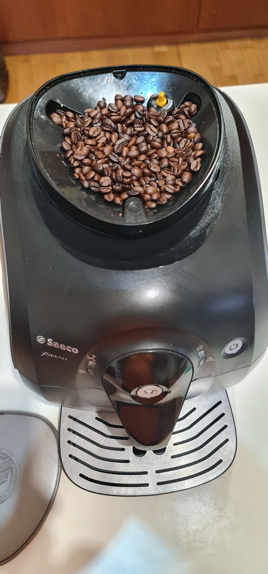Кафе машина на зърна, Saeco Xsmall
