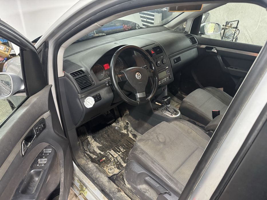 VW Touran 2.0 TDI 140 DSG НА ЧАСТИ