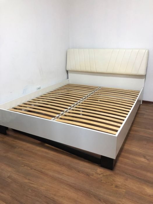 Продаю кровать двухспалька