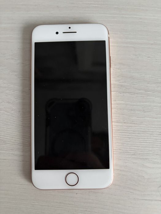 Продается - Iphone 8