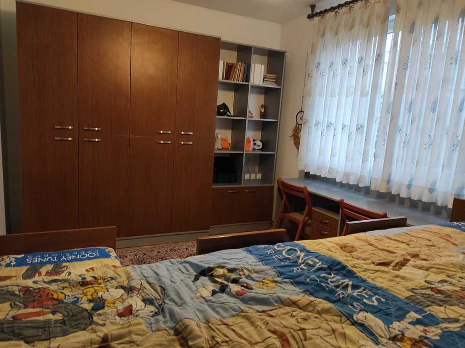 Продава се Тристаен апартамент в Пловдив, Въстанически - 82 кв.м за 1568 €/кв.м - Снимка #3