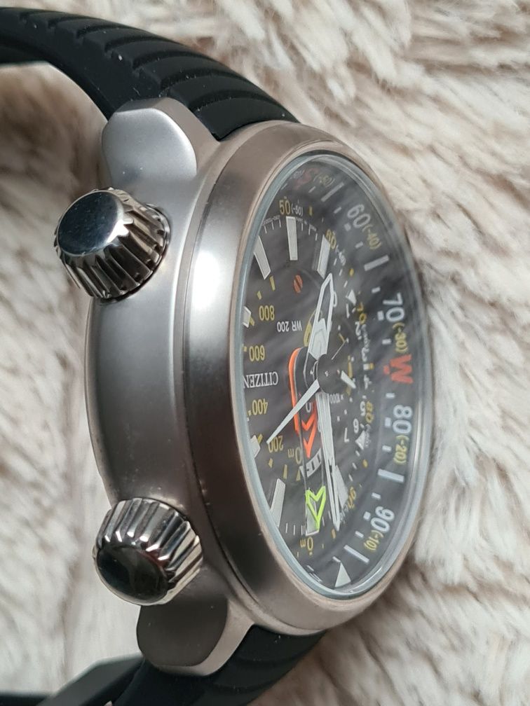 Ceas Citizen Promaster Eco Drive Altichron Titanium
