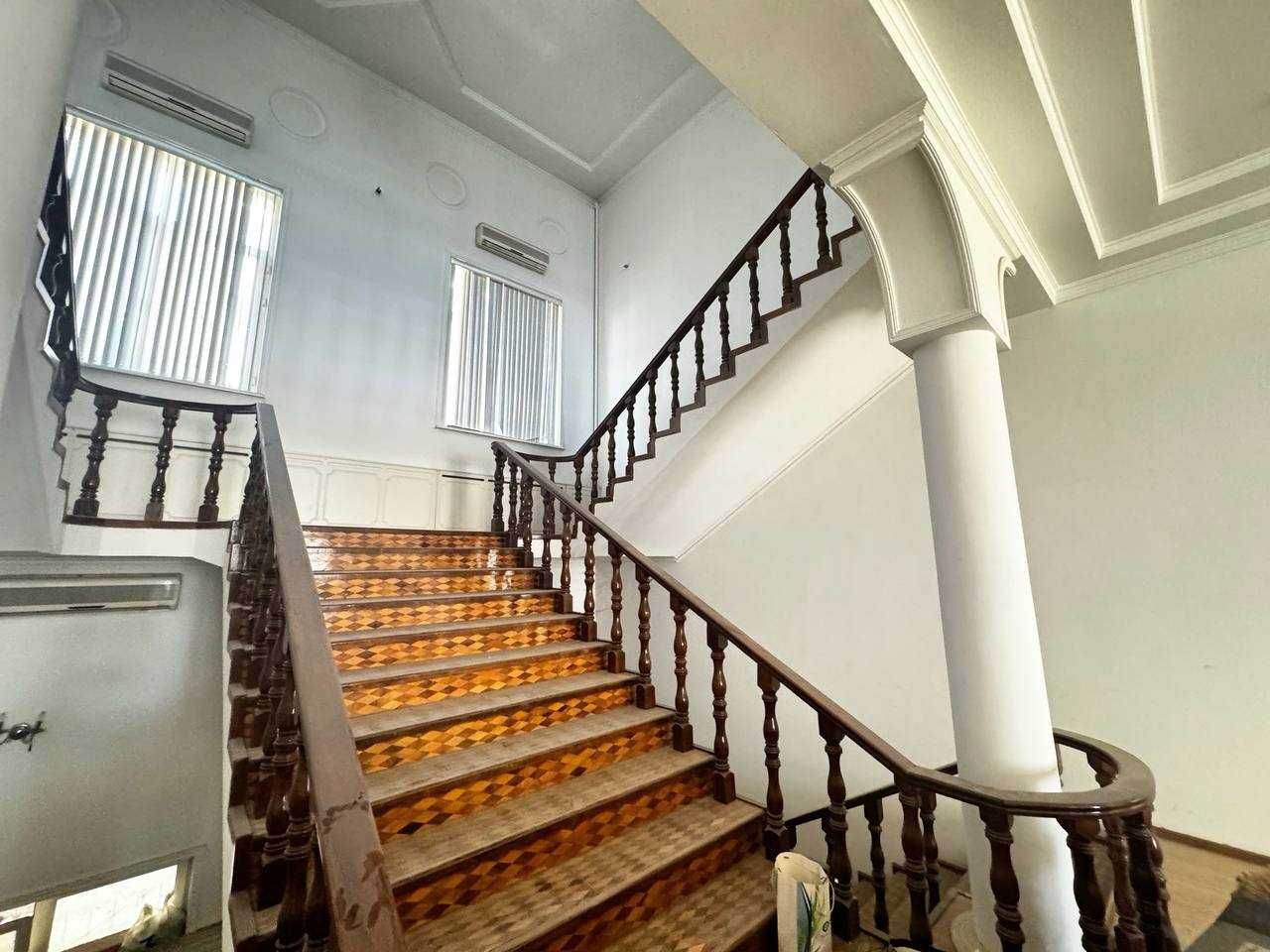 Продается Дом около Чайхона салом