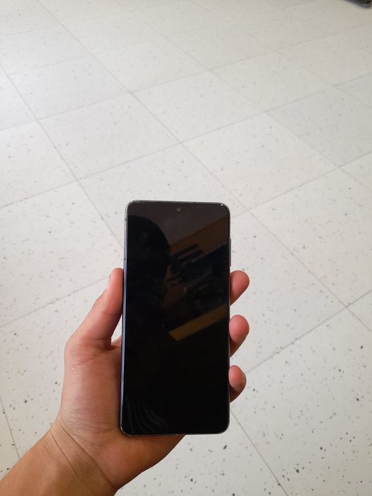 Galaxy s21 srocni
