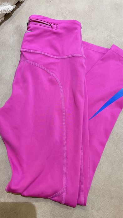 Страхотен Клин nike