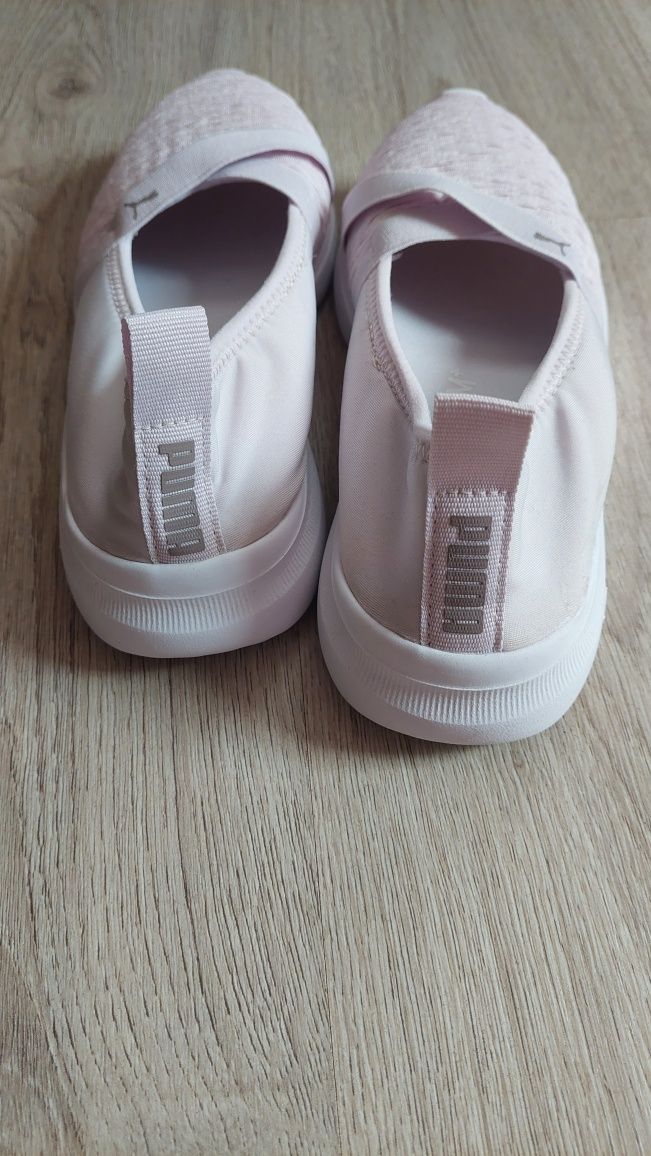 Летни спортни обувки и маратонки  PUMA  ном.36.