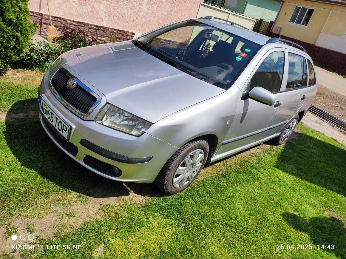 Vând Skoda Fabia