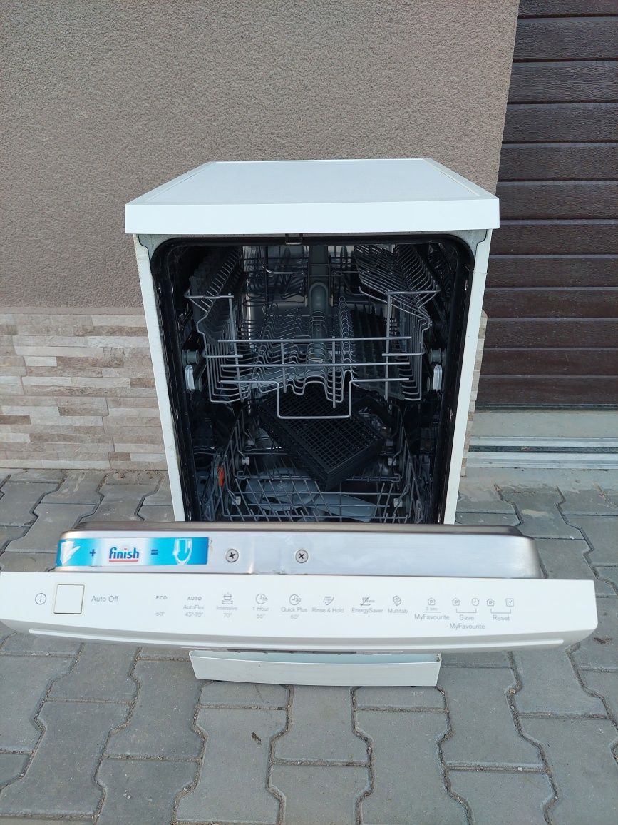 Съдомиялна Electrolux