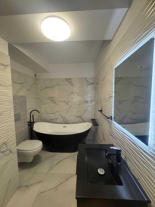 De vanzare apartament 3 camere Techirghiol