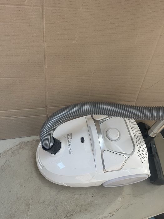 Прахосмукачка с торба Rowenta Compact Power