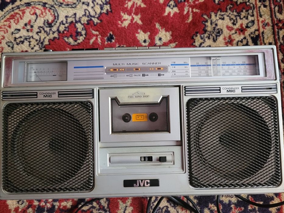 Boombox JVC  RC-646 L original, made in Japan.