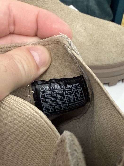Calvin Klein Jeans Lugged Chelsea cizme piele intoarsa marimea 42 bej