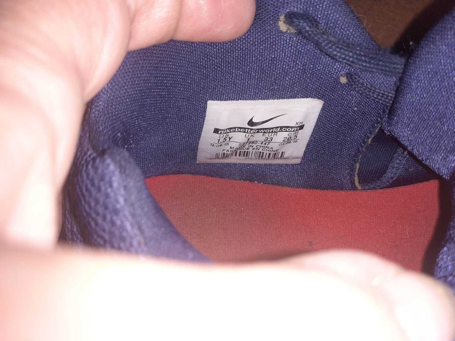 Продавам маратонки Nike № 33