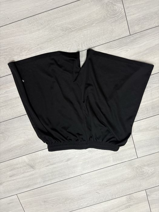 Pantaloni scurti diverse modele