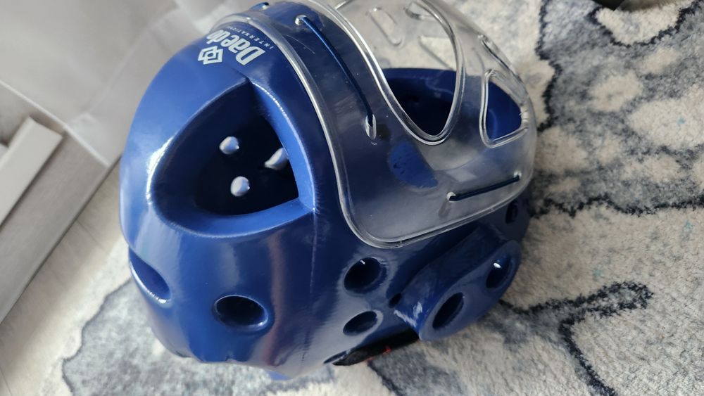 Экипировка для теквандо.