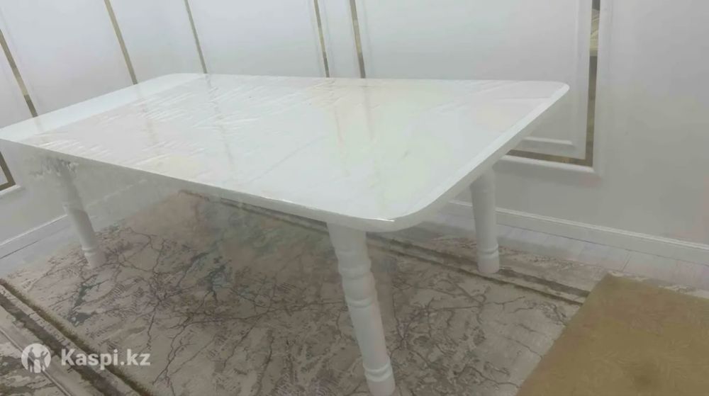 Стол новый 45000 теңге бағасы
