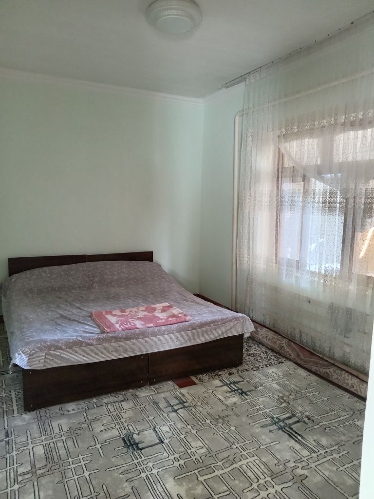Uy sotiladi manzili yangiyo'l Tumani obod mahalla