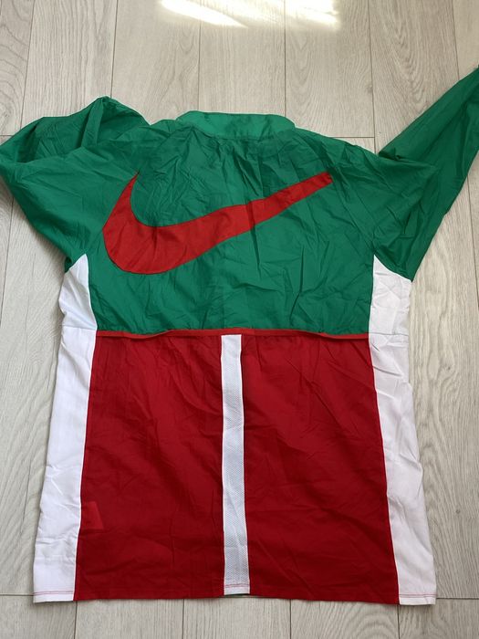 Geacă foarte subțire de vânt bărbați Nike, XL