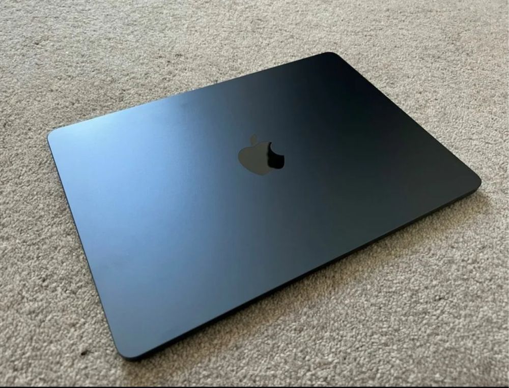 Macbook Air 13”6 M3 2024