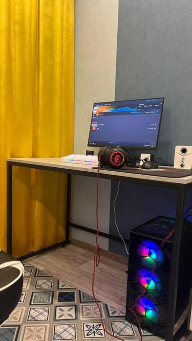 Компьютерный стол лофт