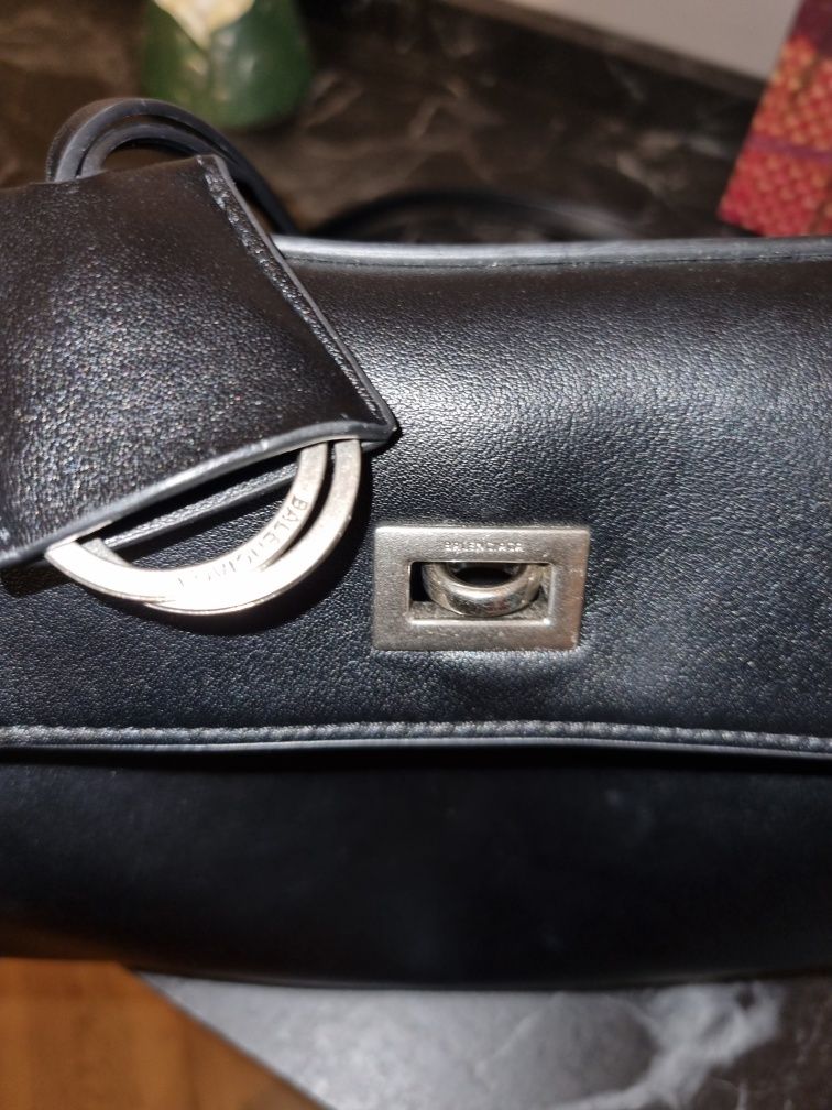 Оригинална Дамска чанта Balenciaga – естествена кожа, Made in Italy