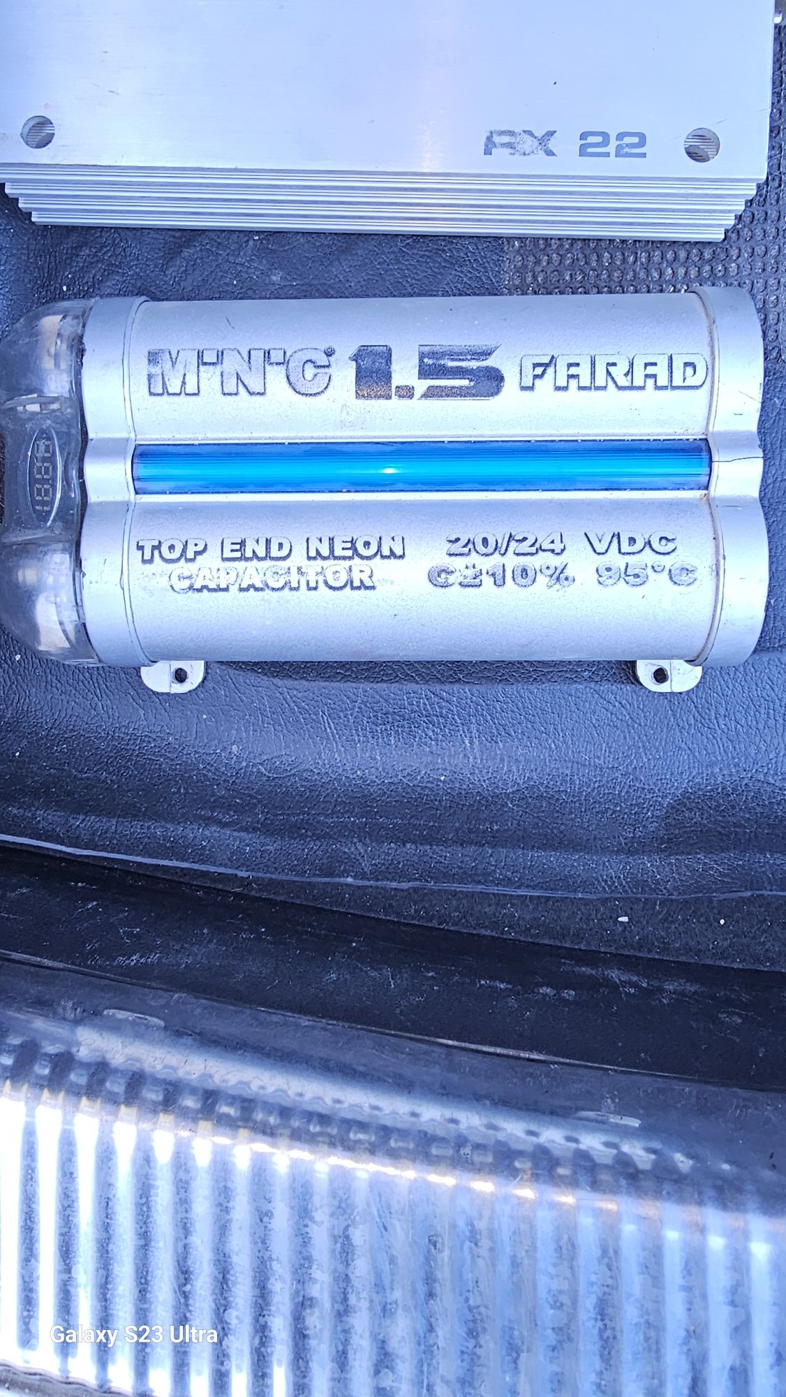 Vând subwoofer+statie+condensator