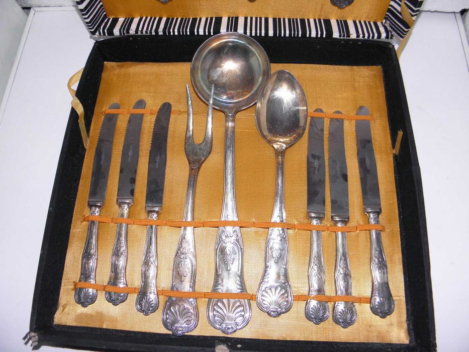 Винтидж посребрен сервиз от 70-те г.