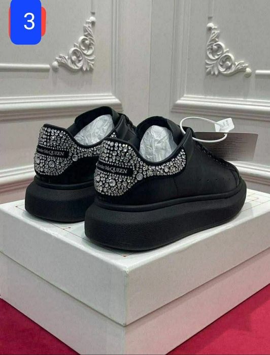 Adidași damă Alexander Mcqueen