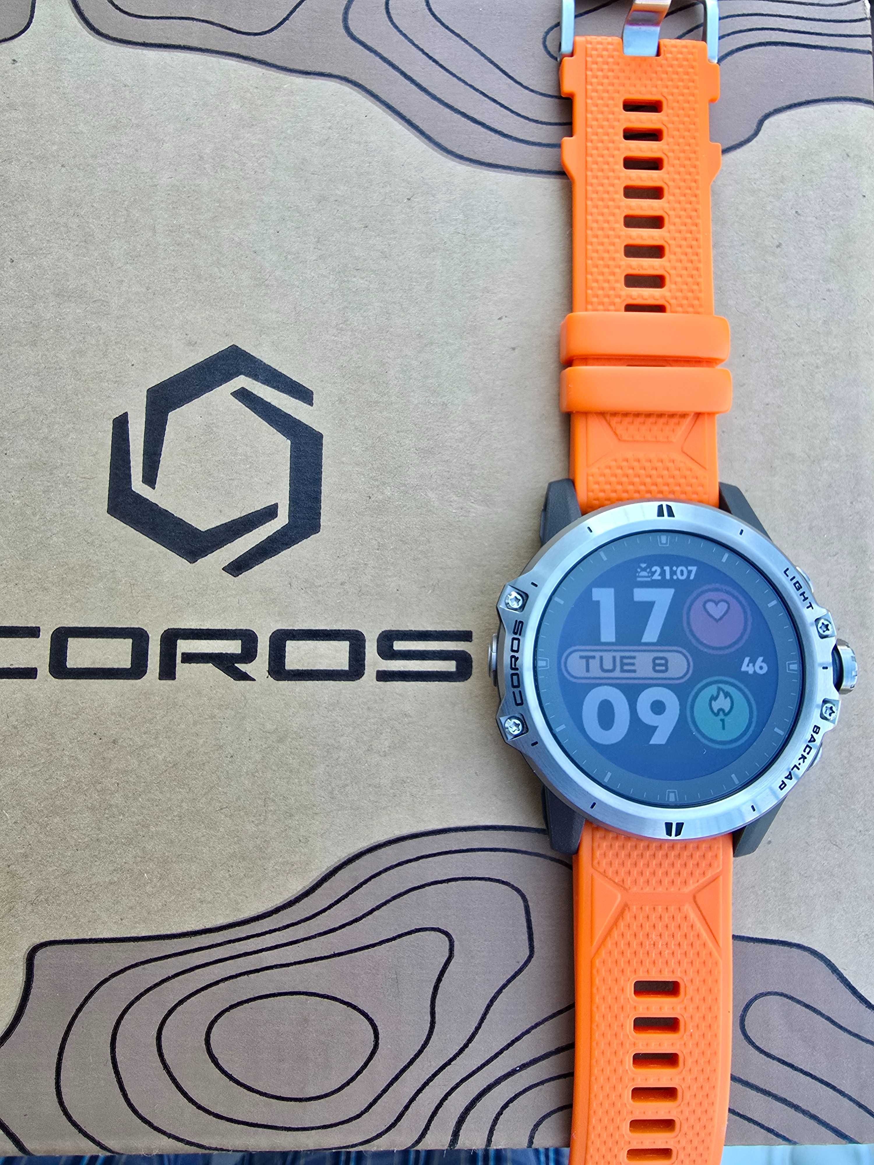 Продавам GPS часовник COROS Vertix