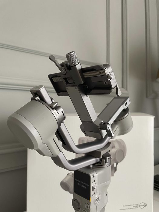 DJI RS4 Mini Stabilizator Gimbal 3 axe