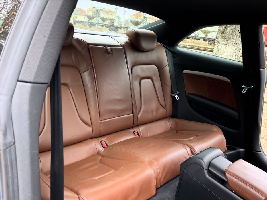 Audi A5 Coupe 2.7 Diesel 163cp 2009 Automată