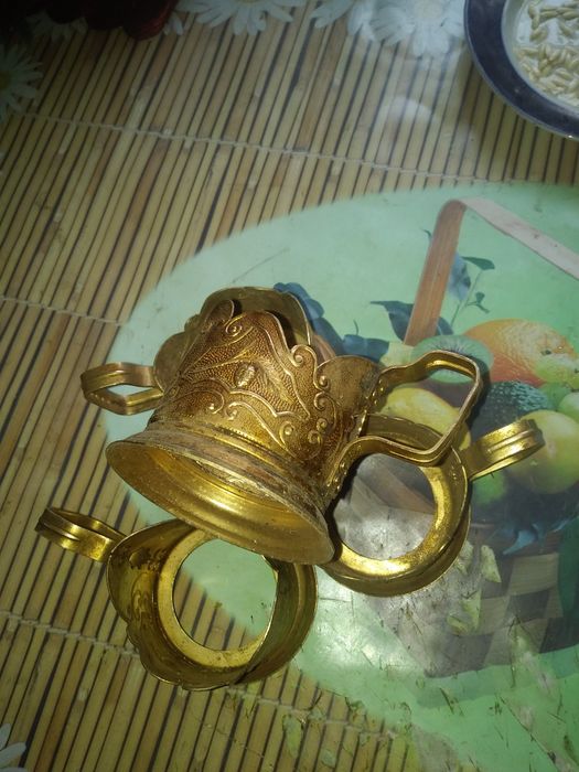 Продам подстаканники 4штуки