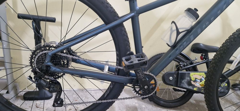 Колело - specialized 29 цола размер М