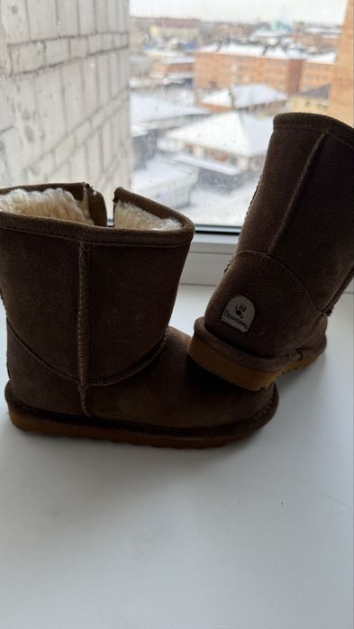 Угги Еврозима детские , в отличном состоянии