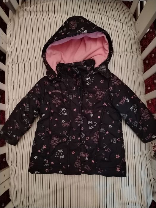 Куртки на девочку на 3 года (+ - )