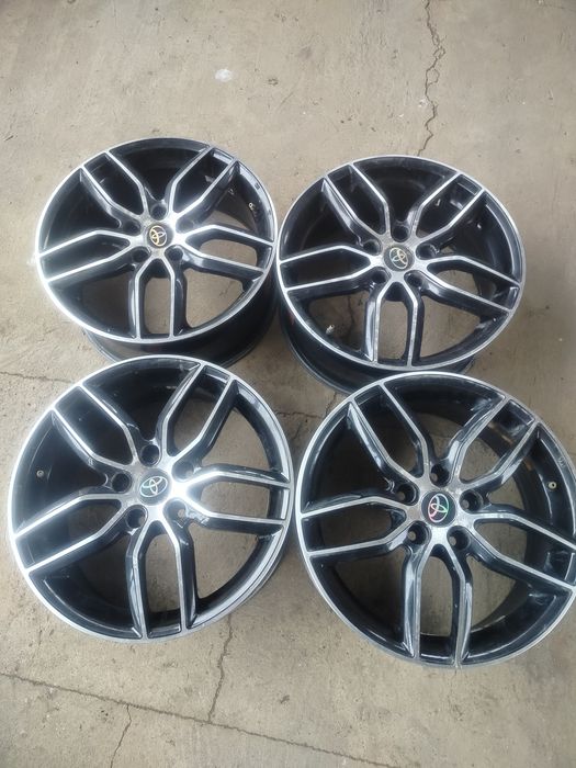 Продам диски 17 б/у