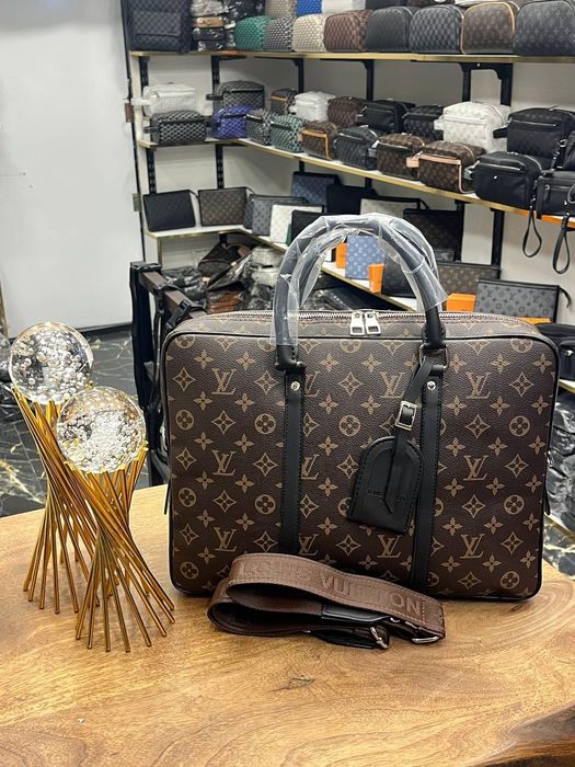 Мъжки чанти различни модели