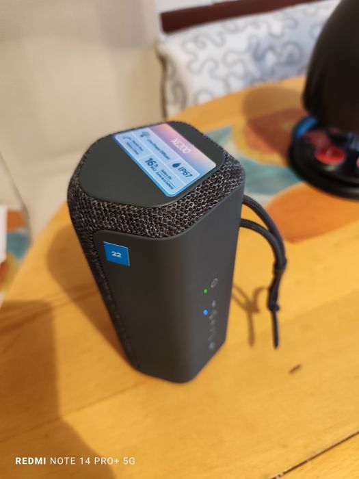 Портативна колонка Sony SRS XE200