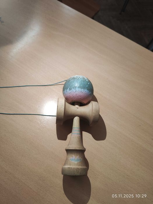 Kendama lotus ryoga pro mod antiskid sticky