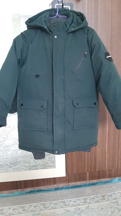 Зимняя куртка для малчиков.