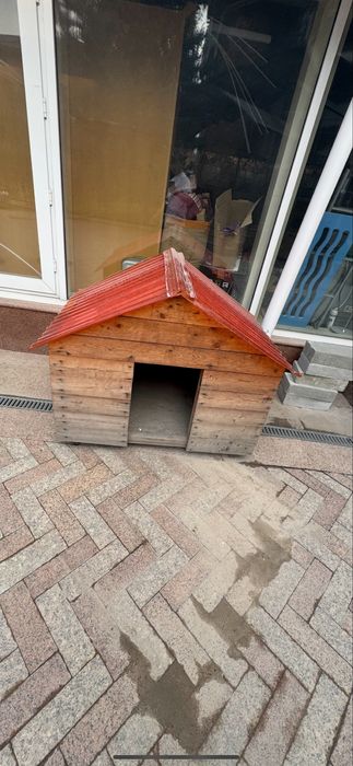 Продам будку цена 35 К можно чуть скинуть