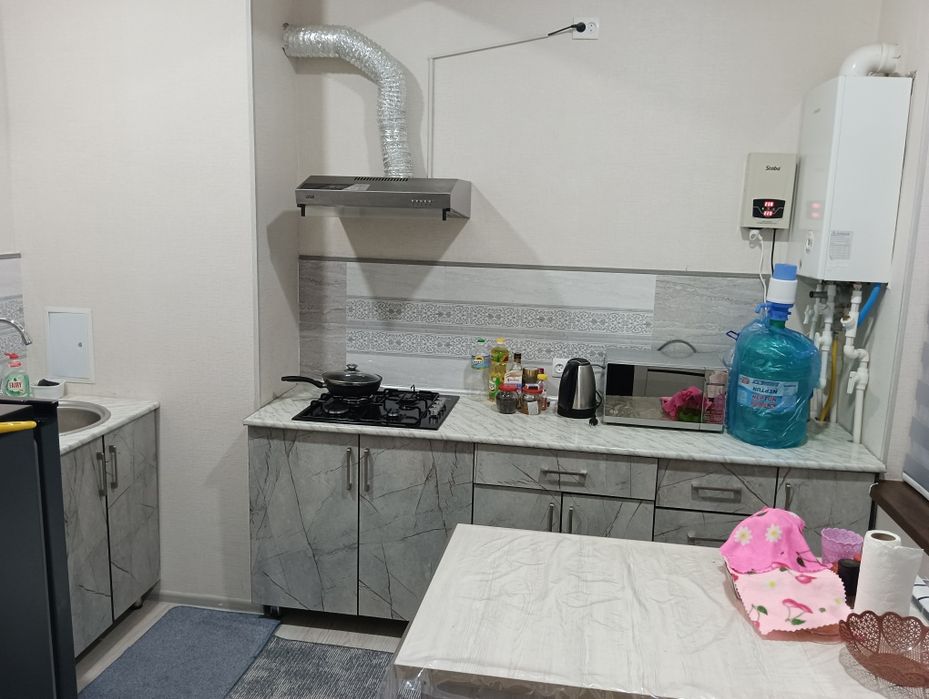 Продается 1-комнатная квартира, переделанная в 2-комнатную