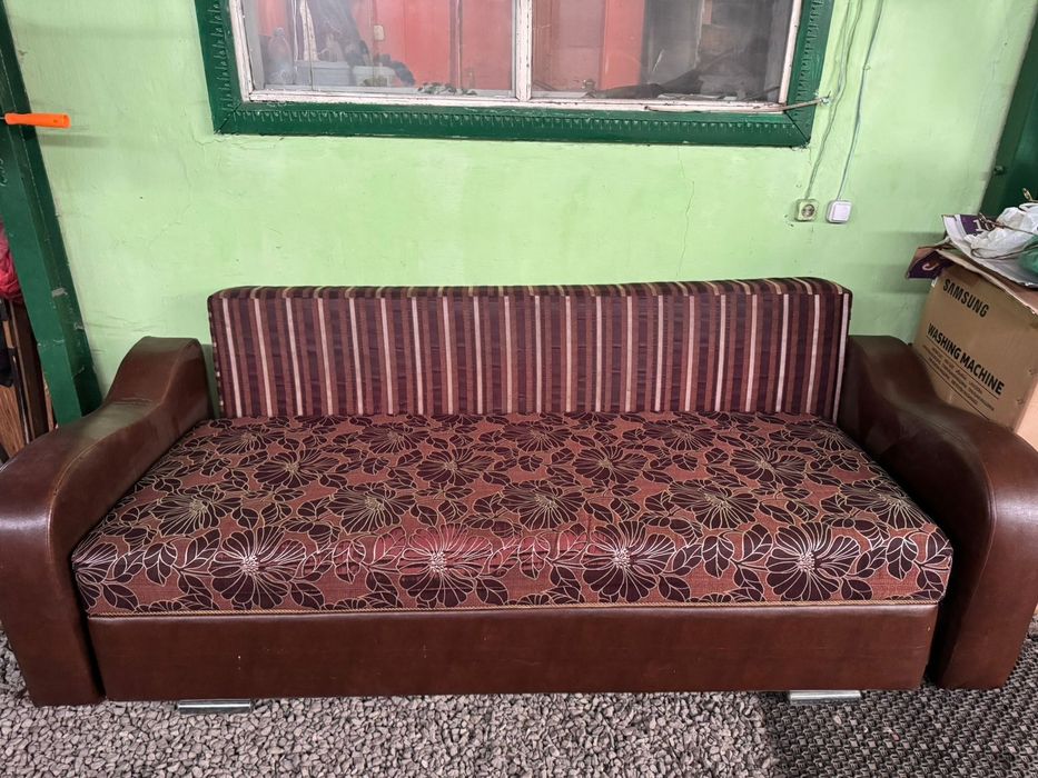 Диван в нормальной состоянии