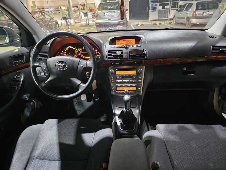 Toyota Avensis Комби