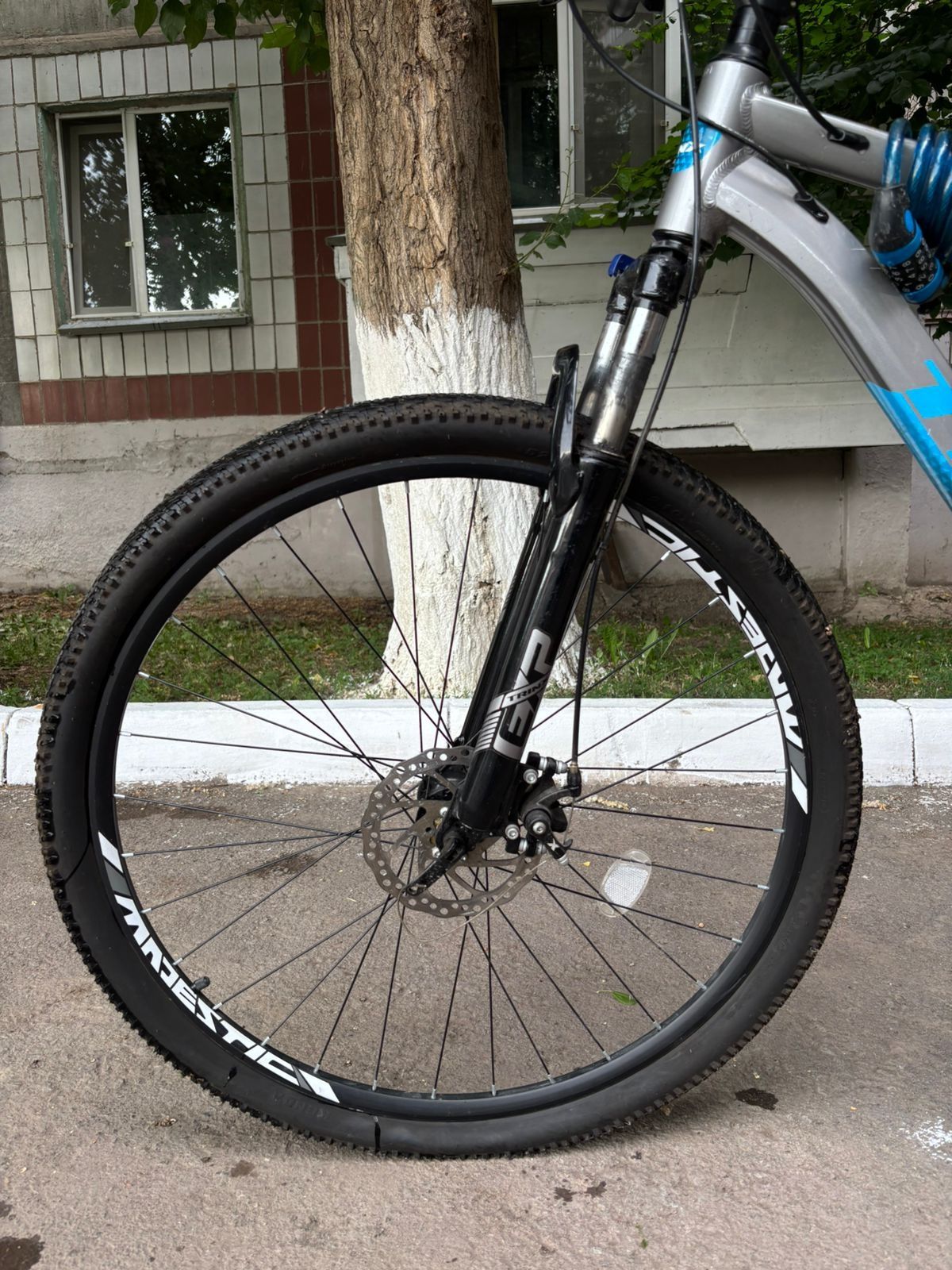 Срочно! Продаю велосипед Trinx M139 Majestic, дёшево и в отличном сост